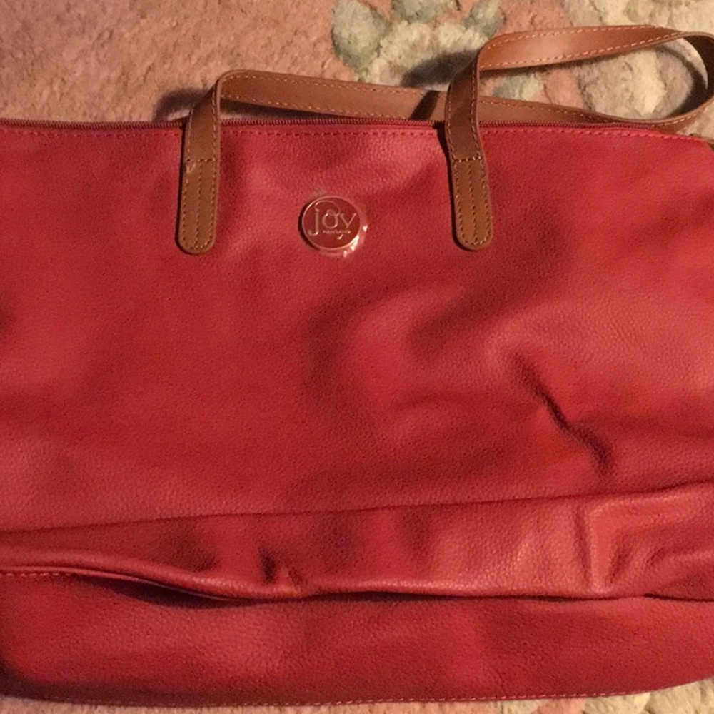 NWT,Joy! Mangano red leather tote bag, lots of pockets inside! Red plaid lining